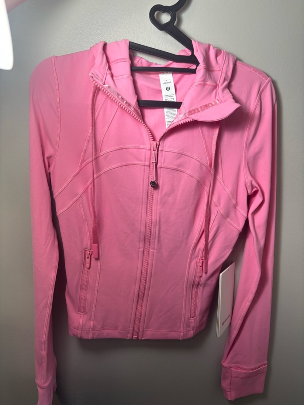 NWT) lululemon candy cloud Pink Hooded Zip Jacket 💖